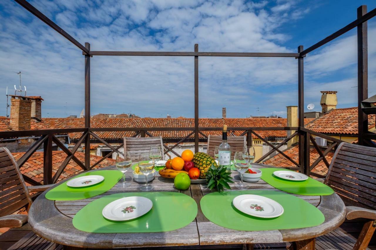 Ca' Affresco Apartment เวนิส ภายนอก รูปภาพ